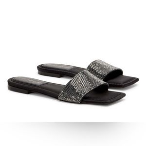 💎 NIB! Good American Crystal Flat Sandals